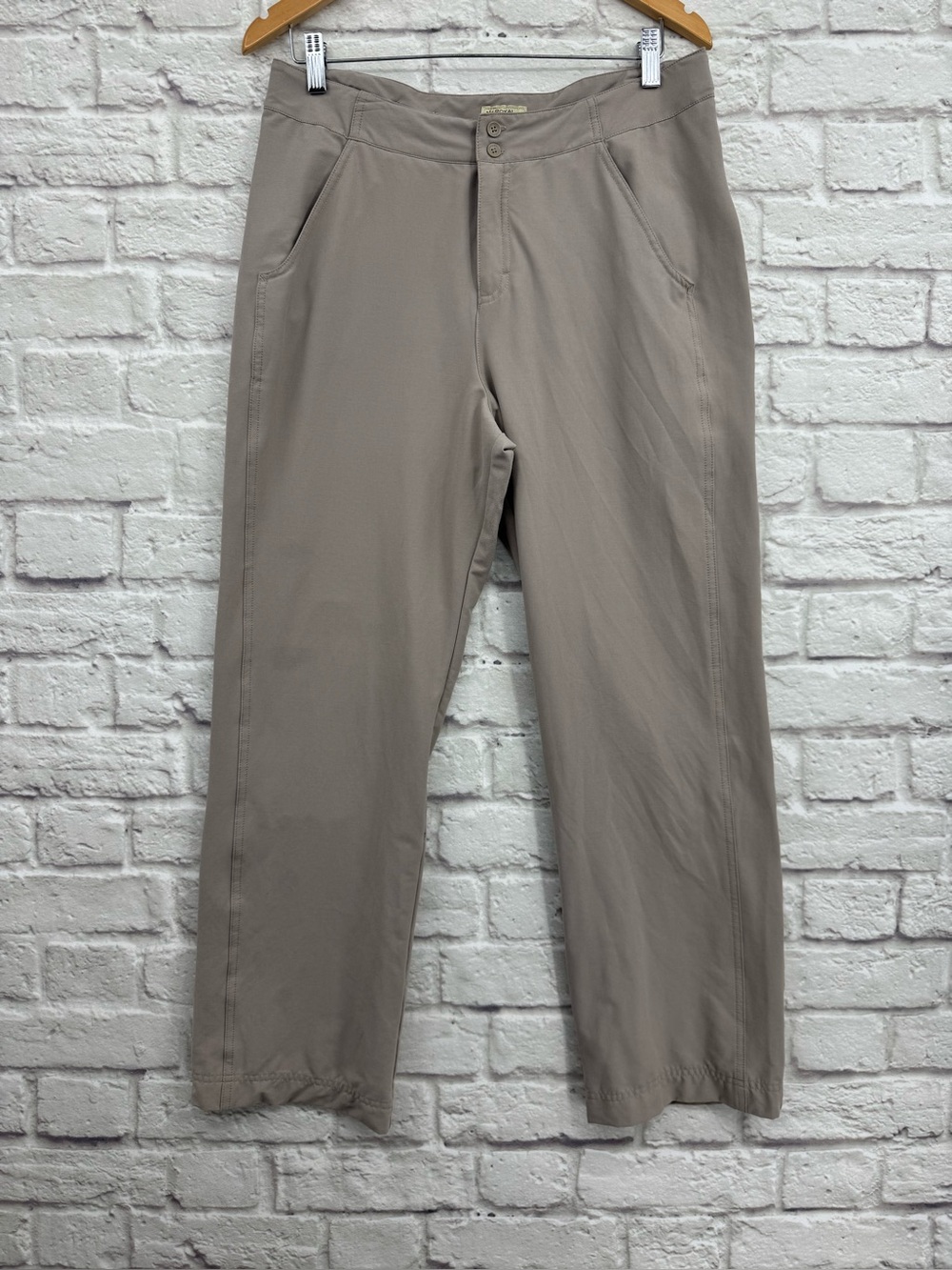 Royal Robbins Travel Pants Size 10 Short Taupe Lightweight Stretch Hiking
